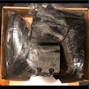 Ugg Black Metallic BAILEY Bow